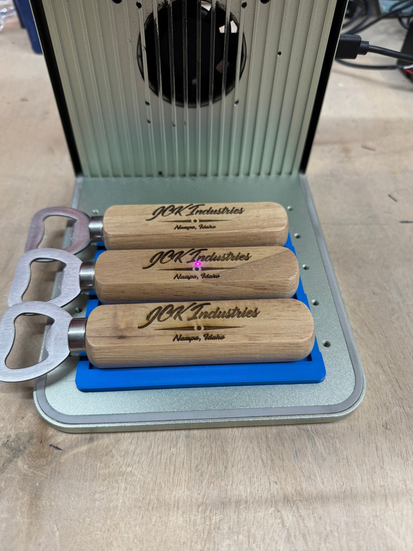 Bottle Opener Jig- xTool F1 3D Printed Jig